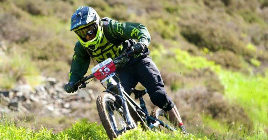 EWS 2 : Un top 10 en Ecosse pour Damien Oton !