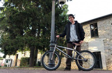 Thibaud Delas : le nouveau rider Flybikes