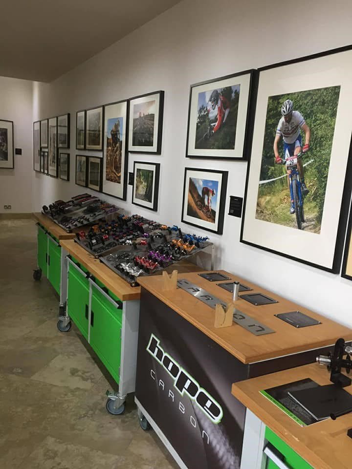 Showroom/musée qui retrace l'historique de la marque