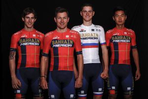 maillot-2019-bahrain-merida