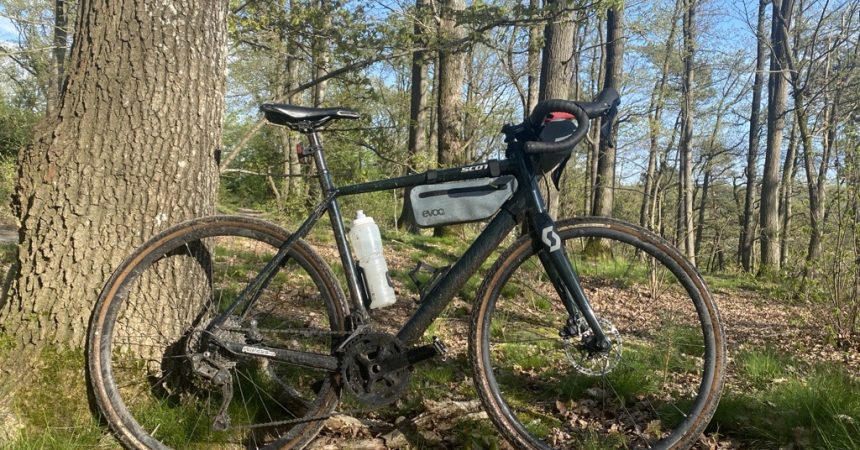 Test des sacoches Evoc : Compagnons indispensables pour vos sorties à vélo